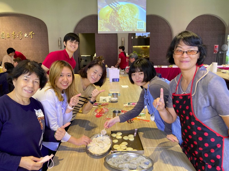 NTU Host Family Project Year End Party3